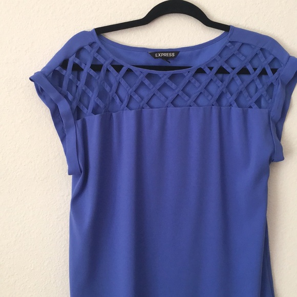 Express Blouse - Picture 2 of 3